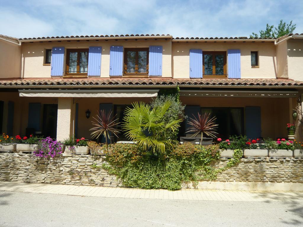 Hotel Mistral Mas-Blanc-des-Alpilles Exterior foto