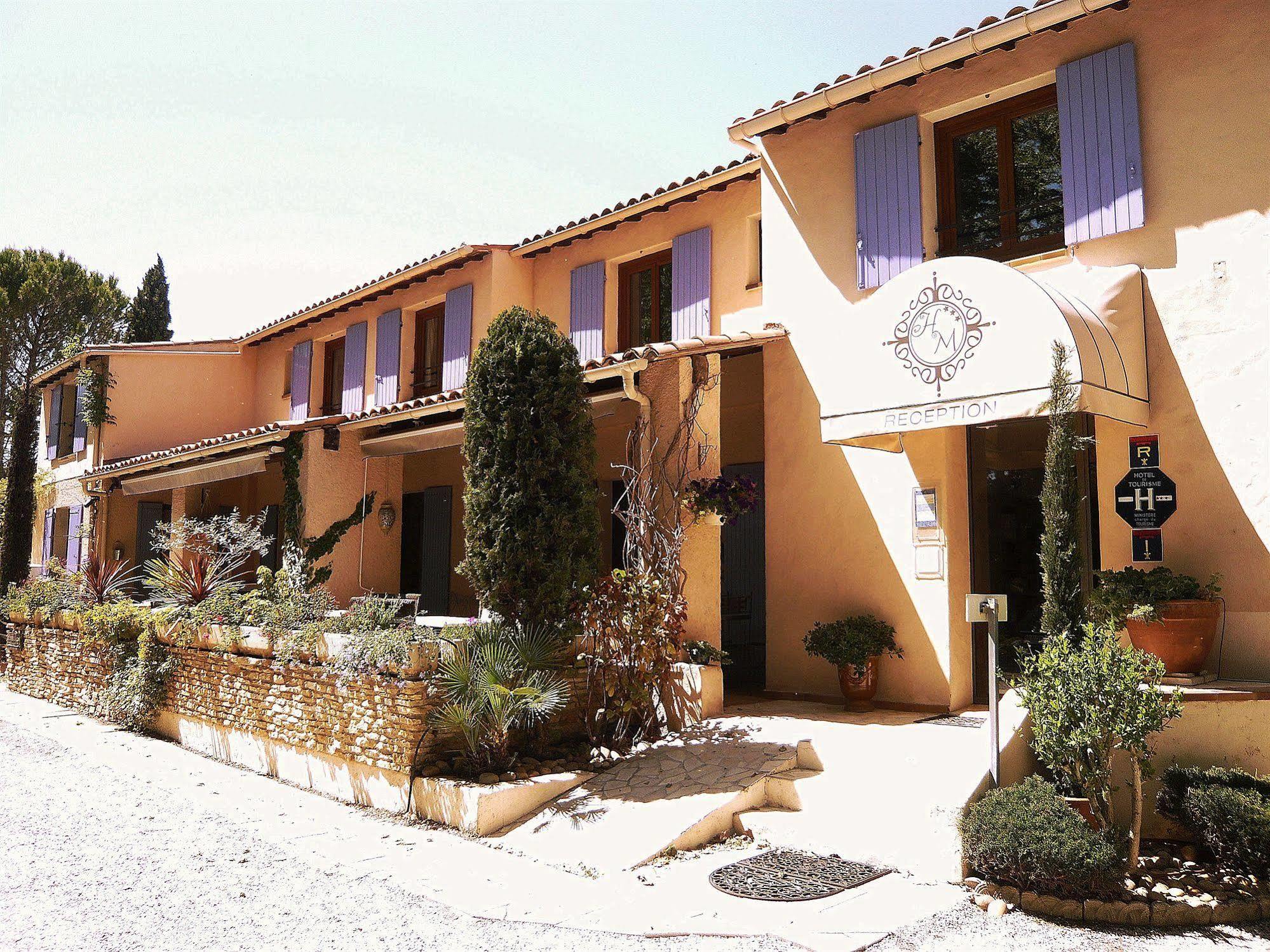 Hotel Mistral Mas-Blanc-des-Alpilles Exterior foto